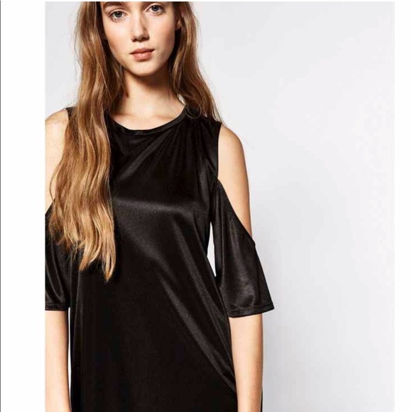 NWT Zara Cold Shoulder Dress- Black - Picture 1 of 7
